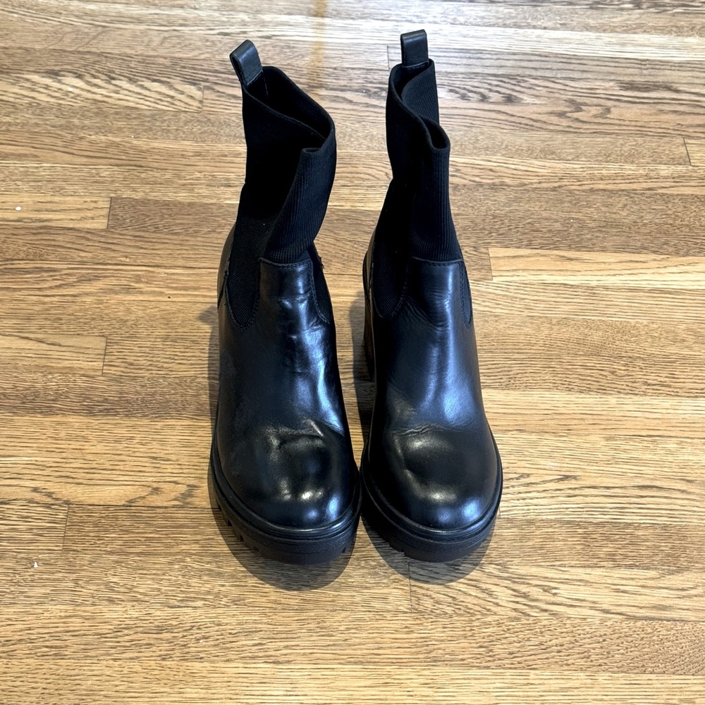 Chelsea boot, black